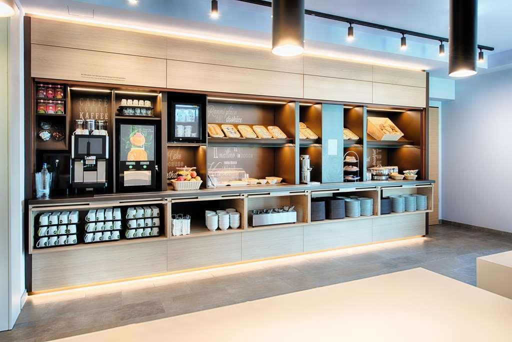 B&B Hotel Ravensburg Seengen Restoran gambar