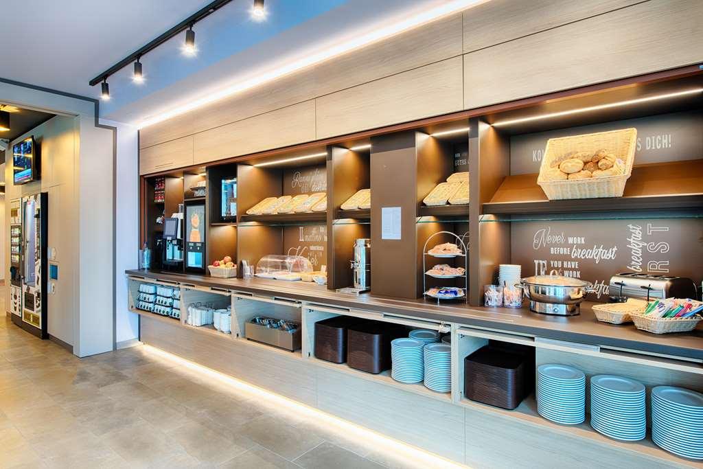B&B Hotel Ravensburg Seengen Restoran gambar